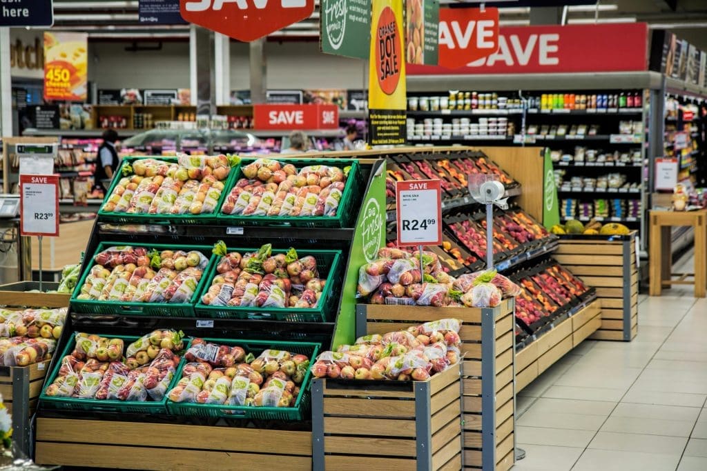 ventajas de comprar en Paris, Easy, Jumbo y Santa Isabel