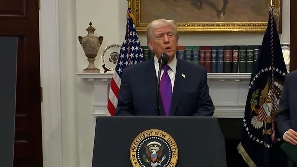 Donald Trump anuncia acuerdo petrolero con Venezuela