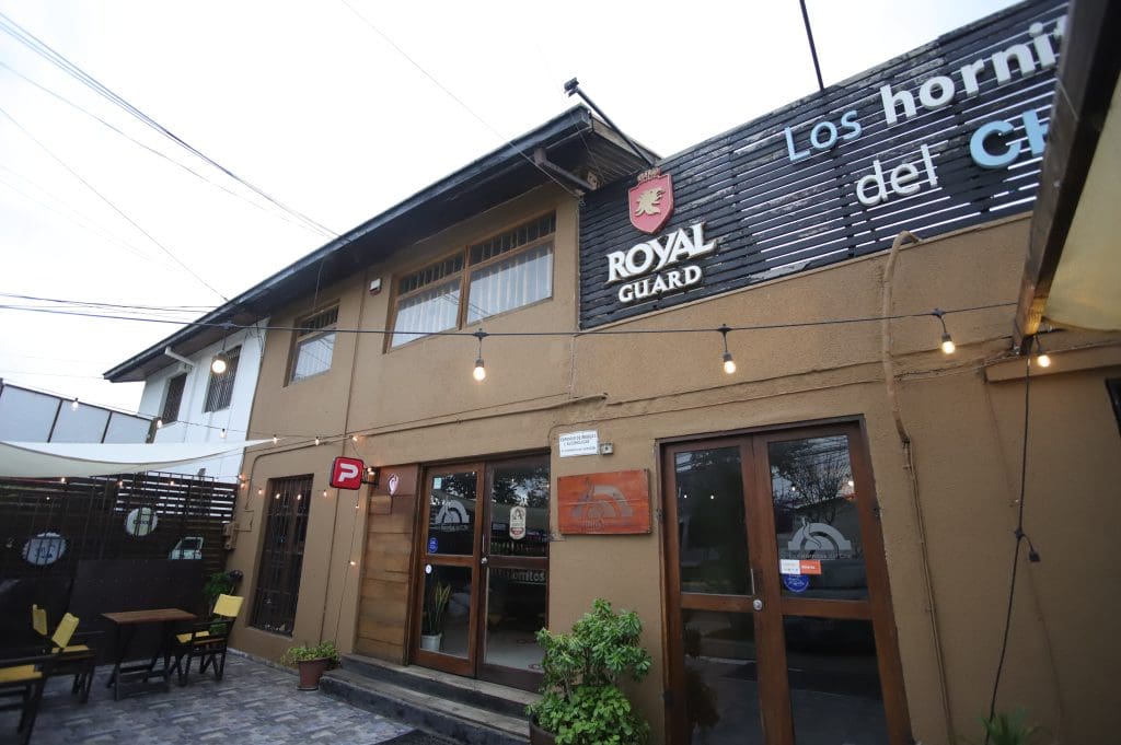 locales av illanes