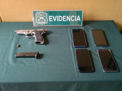 Personal del OS-9 O'Higgins durante el procedimiento que permitió detener a un imputado por un robo con violencia ocurrido en Peumo.