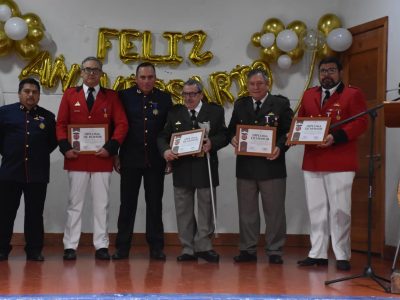 3 bomberos peumo