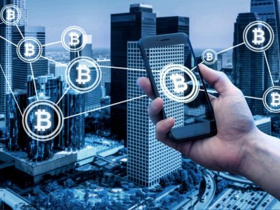 La futura Web 3.0 será descentralizada al basarse en redes blockchain, la misma tecnología que utilizan las monedas digitales. Foto: Freepik.
