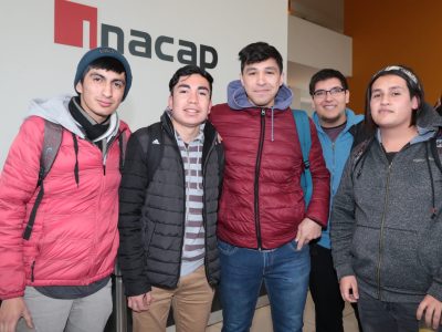 8social