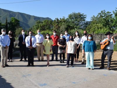 Autoridades regionales y directivos de la Universidad Católica visitaron la Casa Encuentro en Nancagua (1)