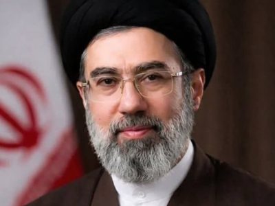 El ayatolá Mojtaba Jamenei, líder supremo de Irán

REMITIDA / HANDOUT por GOBIERNO DE IRÁN
Fotografía remitida a medios de comunicación exclusivamente para ilustrar la noticia a la que hace referencia la imagen, y citando la procedencia de la imagen en la firma
08/3/2026