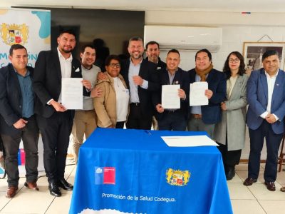 Firma convenio Activamente - Codegua
