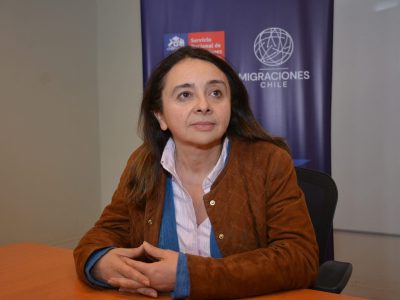 Directora regional del Servicio Nacional de Migraciones llama a regularizar situación migratoria en Chile