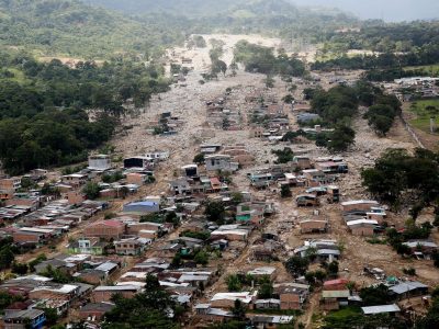 Vista aérea de un barrio afectado por la avalancha en Mocoa, en abril de 2017. EFE/LEONARDO MUÑOZ
