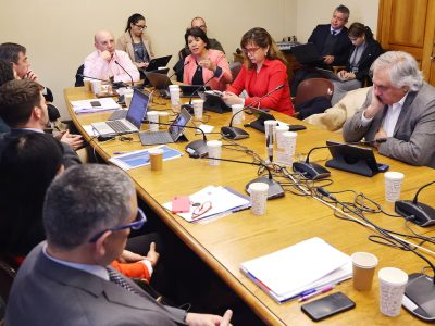 Valparaiso, 28 de agosto 2024
Comisiones de Minería y Energía sesionan para analizar la reforma al sistema de distribución eléctrica. Además, escucharán la propuesta de subsidio eléctrico y medidas de compensación a usuarios por cortes de suministro eléctrico

KARIN POZO/SENADO